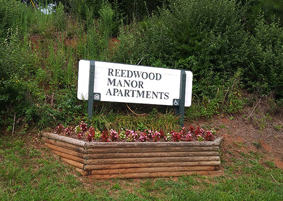 Reedwood Manor Reedwood Manor